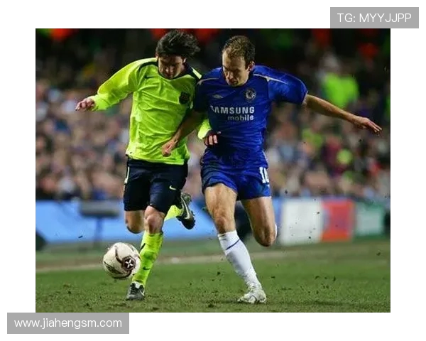 切尔西罗本与梅西的巅峰对决谁才是足球场上的绝对王者