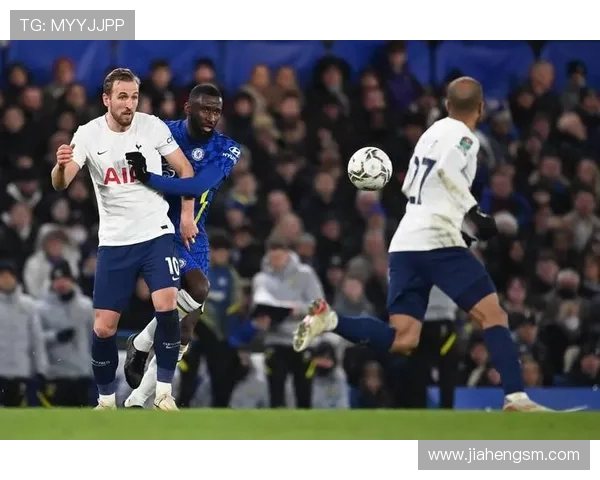 南安普陀与热刺的激烈对决揭示英超新格局与球队实力的较量