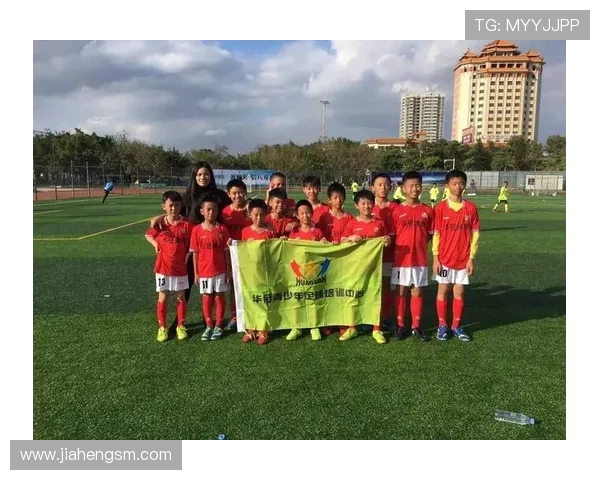 孙兴O的足球传奇之路：从草根少年到世界顶级球星的奋斗故事