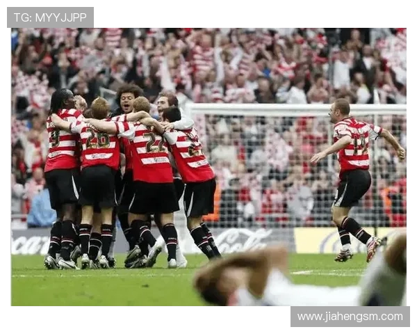 布莱克浦与布莱克本激战在即谁能在这场德比中笑到最后