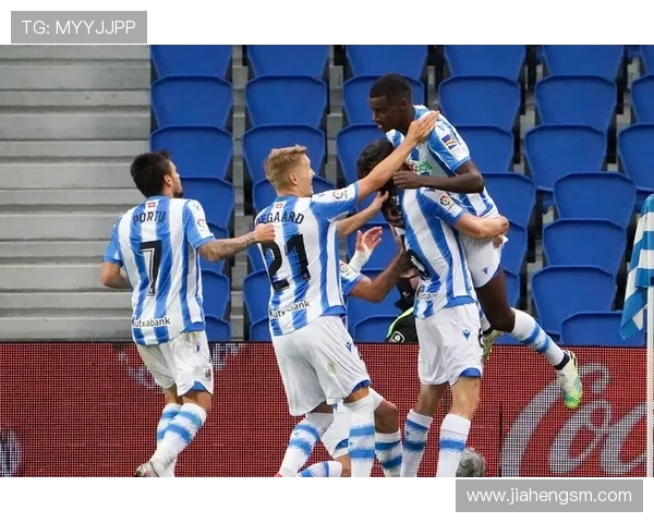 格拉那达主场迎战皇家社会争夺西甲宝贵积分的精彩对决 格拉那达主场迎战皇家社会争夺西甲宝贵积分的精彩对决