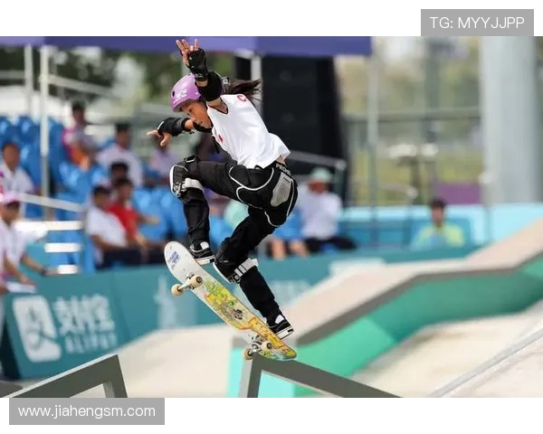 重庆滑板队在滑板比赛经验排行榜中荣获第4名展现出强劲实力与潜力